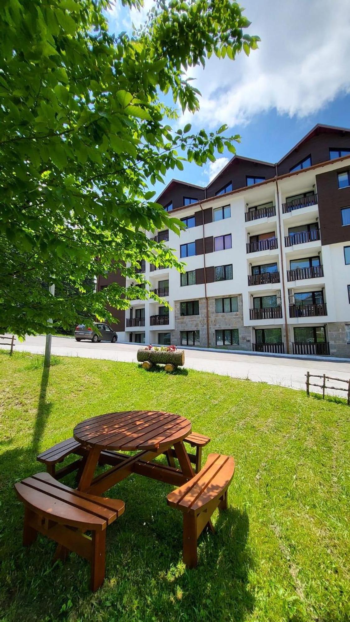 Pm Services Borovets Garden Apartments Eksteriør billede
